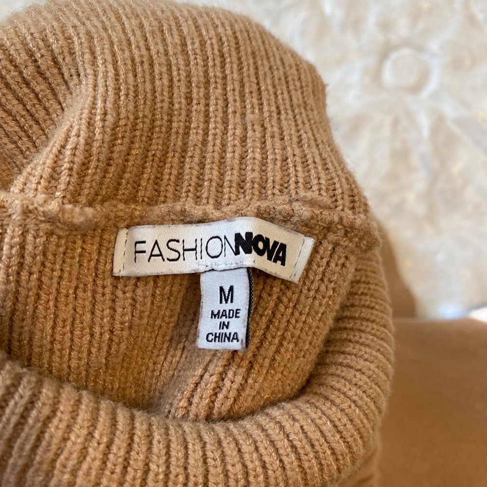 Fashion nova Turtle neck sweater